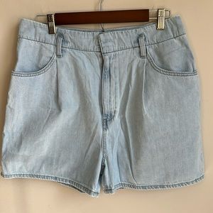 UNIQLO Jeans Light Blue Wash High Waisted Shorts Size 12
